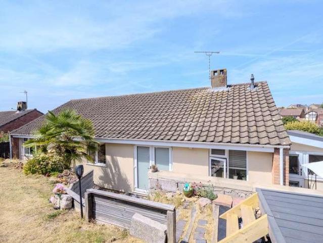 House for sale in Alveston