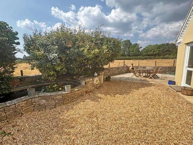 House for sale in Holmebridge, East Stoke