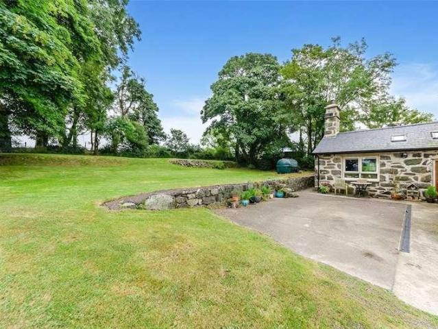 House for sale in Rhoslan, Criccieth