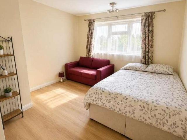 House for sale in Chalvey, Slough