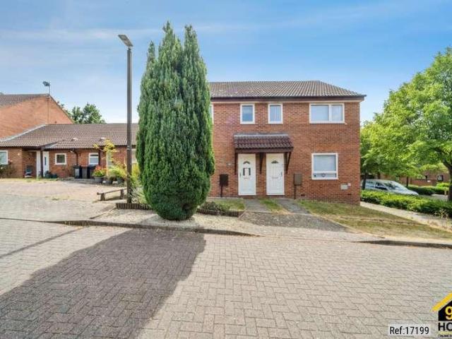 House for sale in Shenley Brook End, Milton Keynes