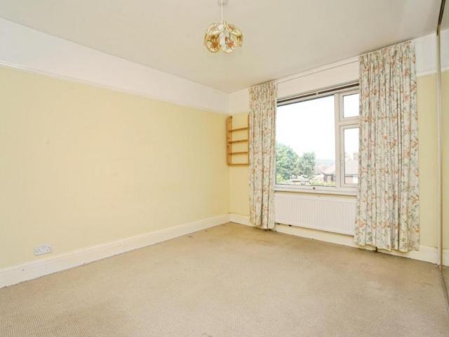 House for sale in Sheffield Lane Top, Firth Park