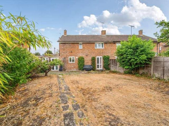 House for sale in Westfield, Woking