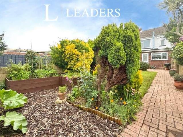 House for sale in Middlecroft, Hampshire