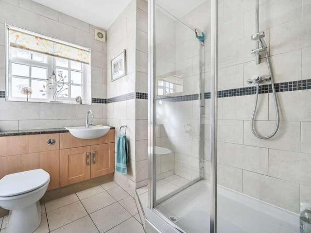 House for sale in Finchampstead