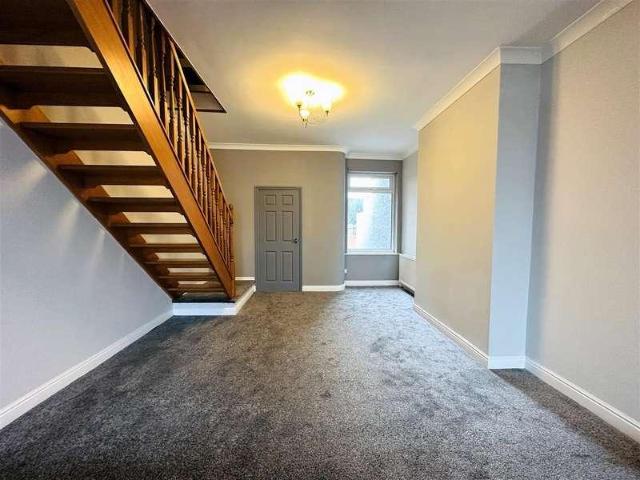 House for sale in Rawcliffe, Rawcliffe Bridge