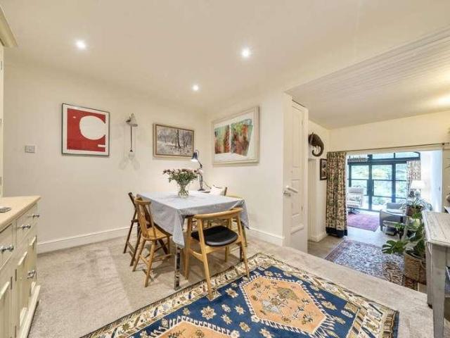 House for sale in Barton Stacey, Hampshire