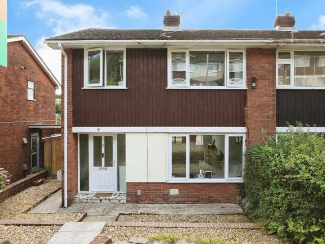 House for sale in Newport, Ladyhill