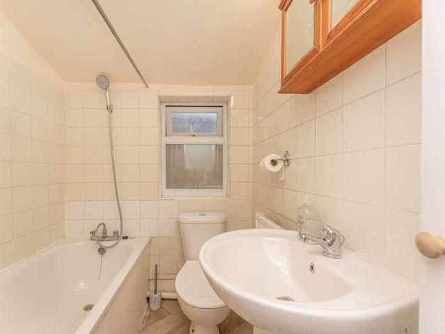 House for sale in Edmonton, Greater London