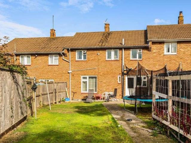 House for sale in Manor Farm, Bristol