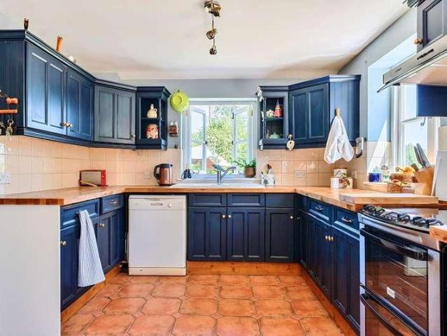House for sale in St. Paul Malmesbury Without, Wiltshire