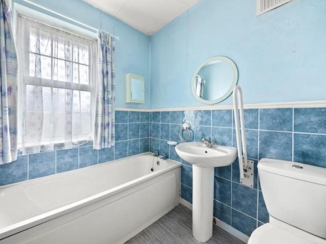 House for sale in Hayes, Greater London