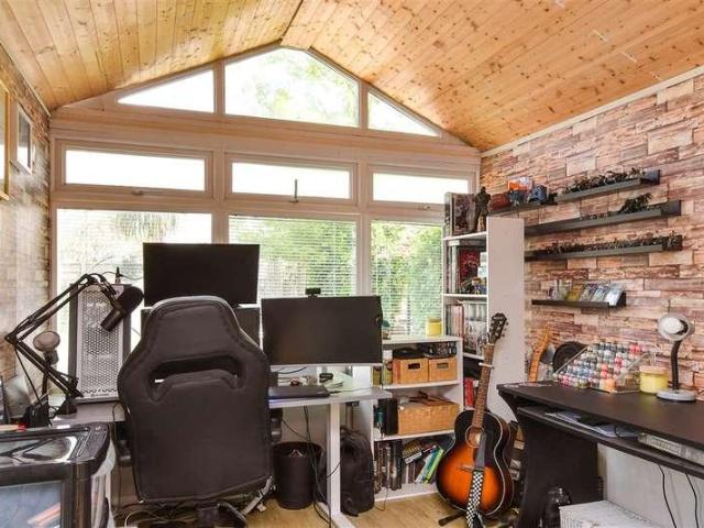 House for sale in Bersted, Clapham