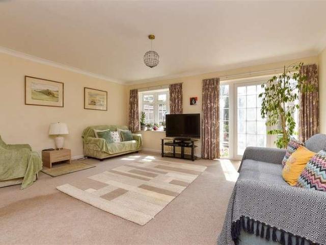 House for sale in Carshalton Beeches, Greater London