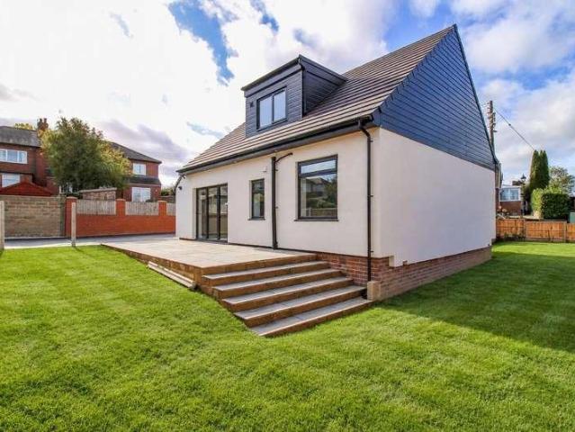 House for sale in Crigglestone, Wakefield