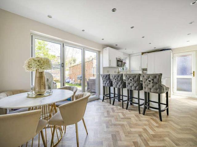 House for sale in Longlands, Greater London