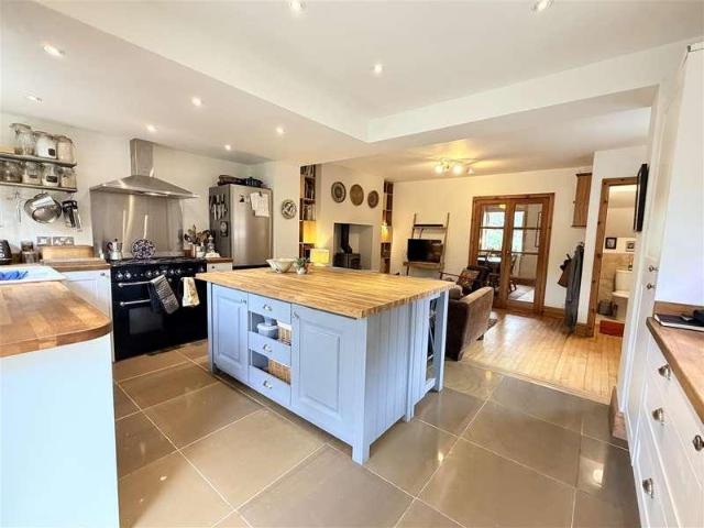 House for sale in Myton-on-Swale, North Yorkshire