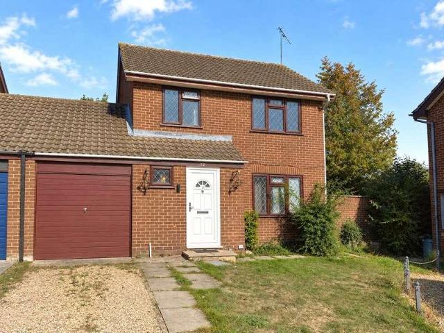 House for sale in Emmbrook, Wokingham