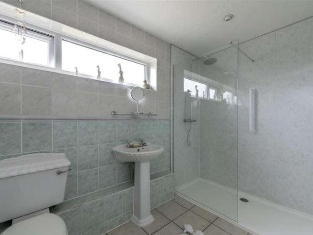 House for sale in Sturminster Newton, Bagber