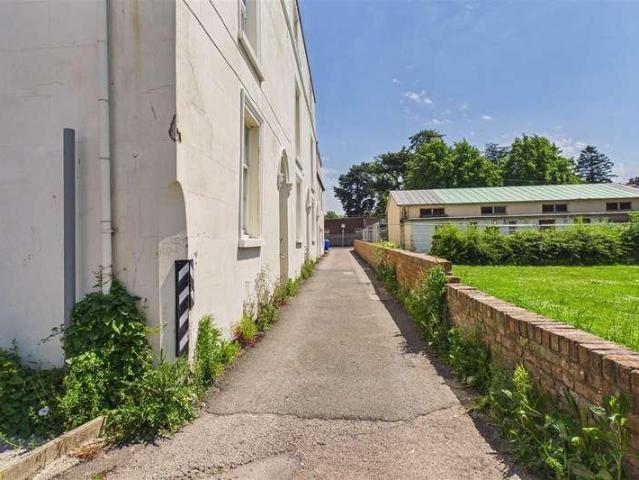House for sale in Kings Barton, Gloucester