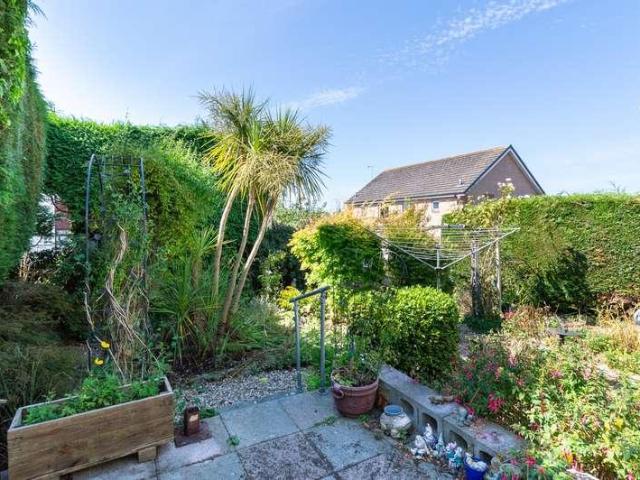 House for sale in Llanfair Pwllgwyngyll, Wales