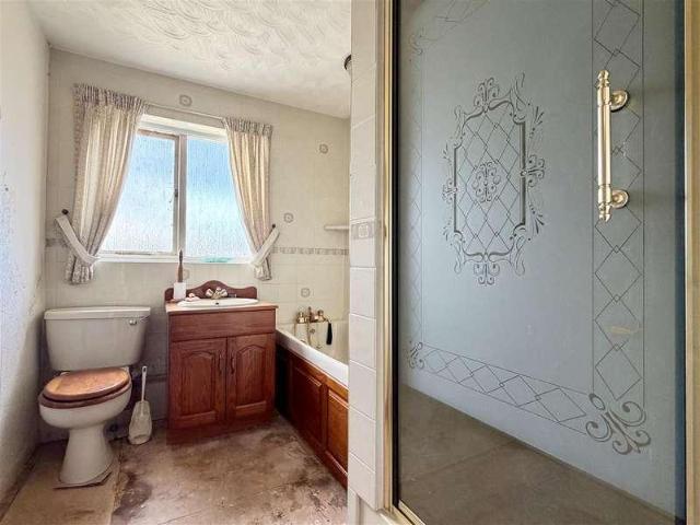 House for sale in Bodenham Moor