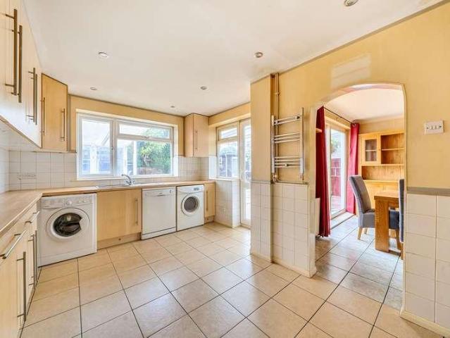 House for sale in Bersted, Clapham