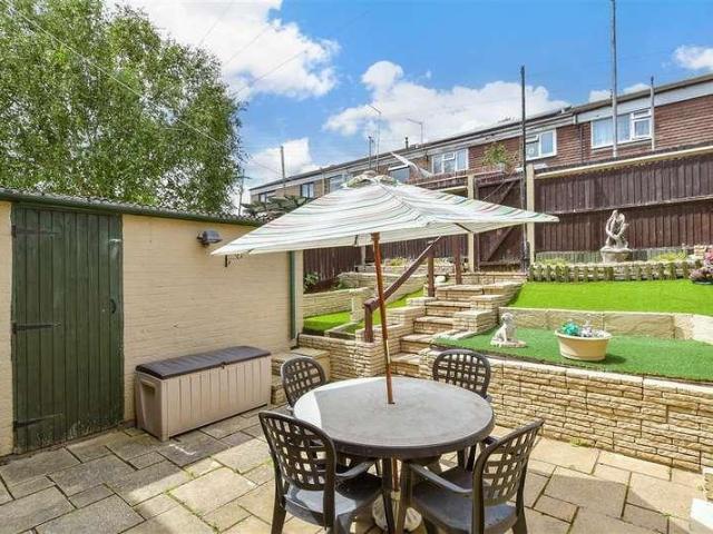 House for sale in Alkerden, Dartford