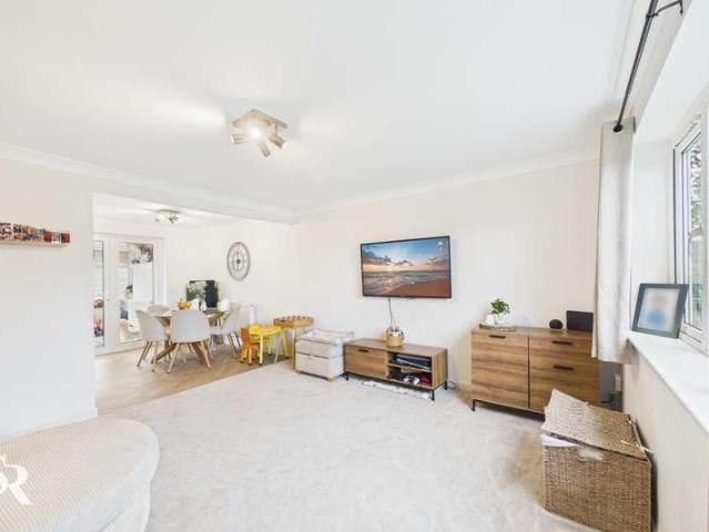 House for sale in Chapel-en-le-Frith, High Peak