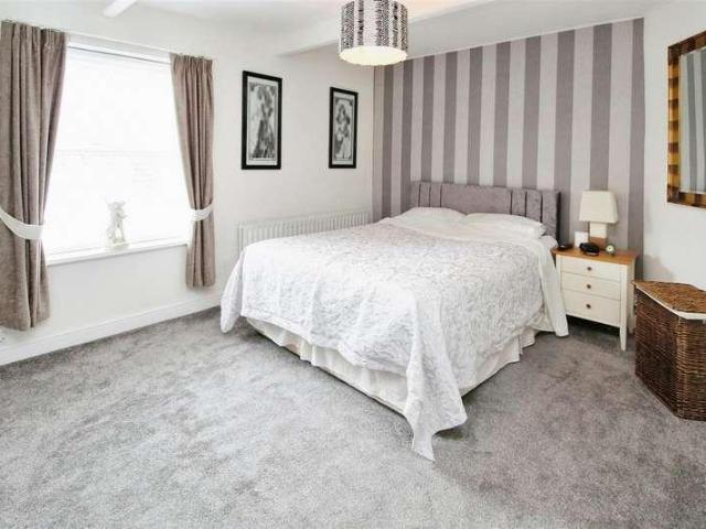 House for sale in Low Moor, West Yorkshire