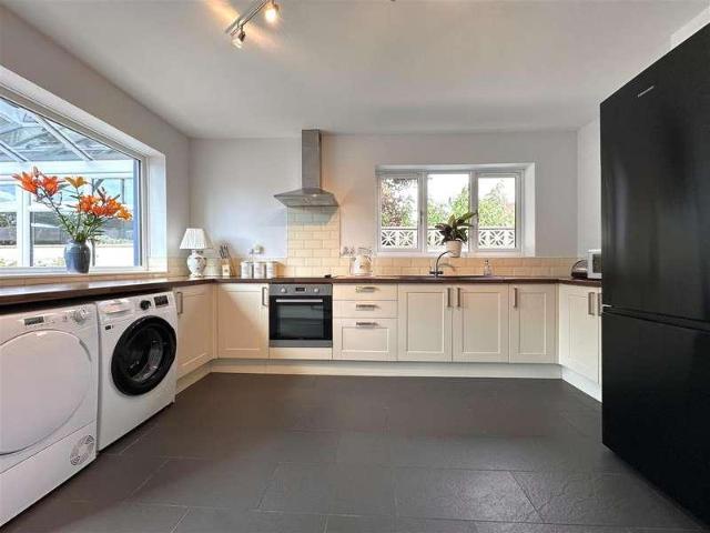 House for sale in Ashby De La Launde, Lincolnshire
