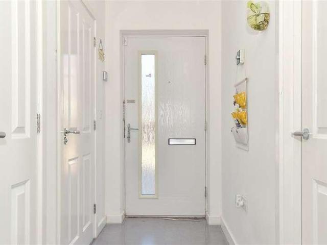 House for sale in South Ashford, Bridgefield