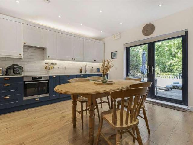 House for sale in Sevenoaks, The Butts
