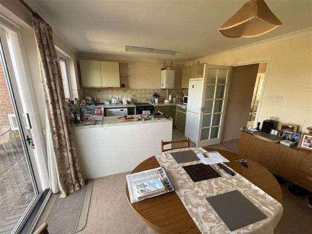 House for sale in Uckfield, Cross In Hand