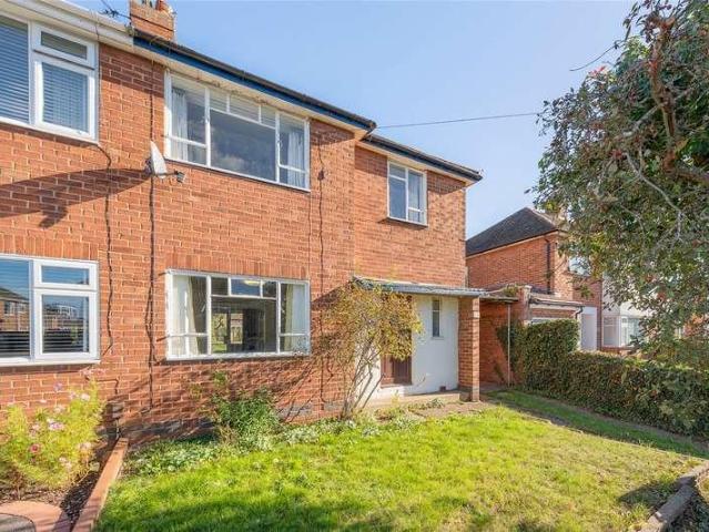 House for sale in Cubbington, Warwick