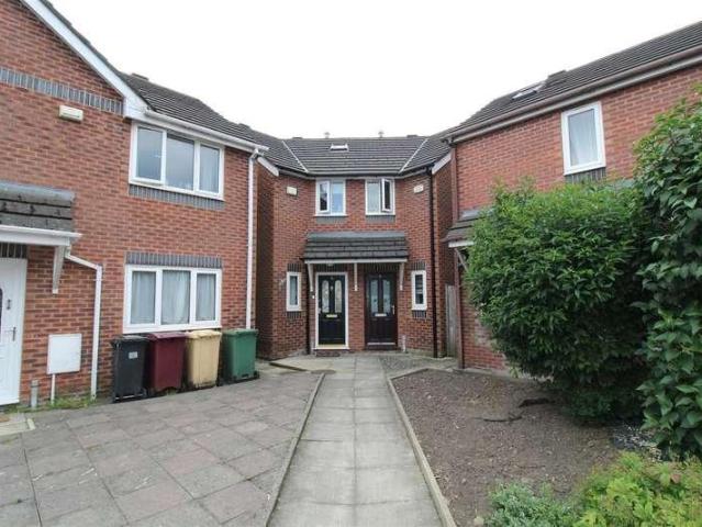House for sale in Lee Bank, Greater Manchester