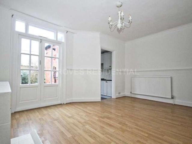 House for sale in New Malden, Greater London