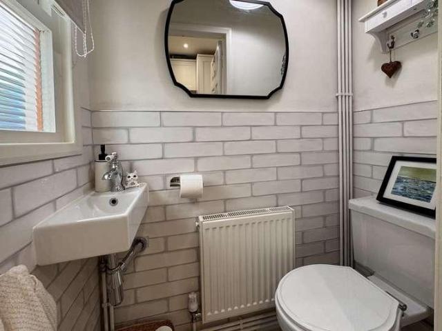 House for sale in Brentingby, Leicestershire