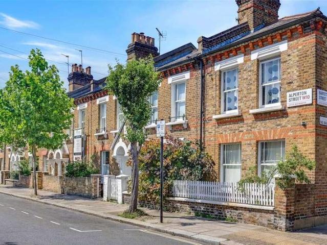 House for sale in Kensal Town, Greater London