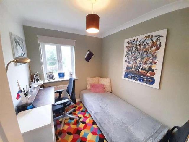House for sale in Barnham and Eastergate, Clapham