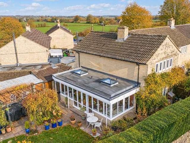 House for sale in Fosse Cross, Cotswold