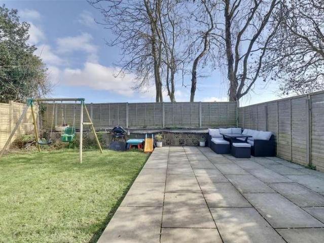 House for sale in Spring Vale, Hampshire