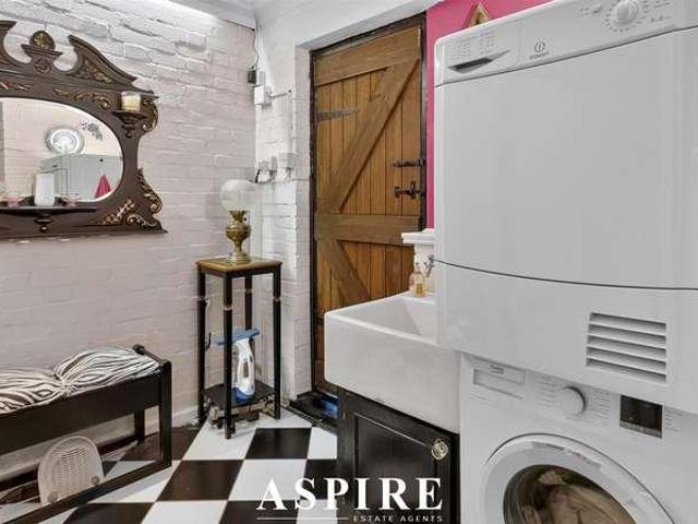 House for sale in Essex