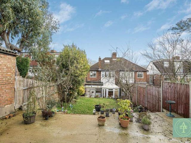 House for sale in Brunswick Park, Greater London