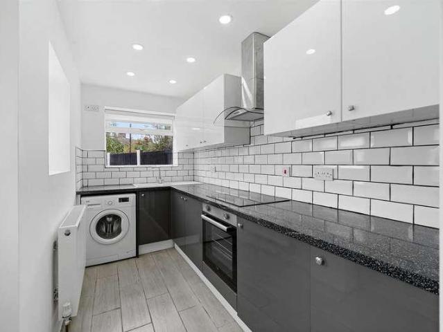 House for sale in Calderstones