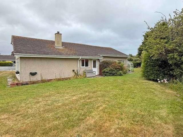 House for sale in Amlwch, Wales