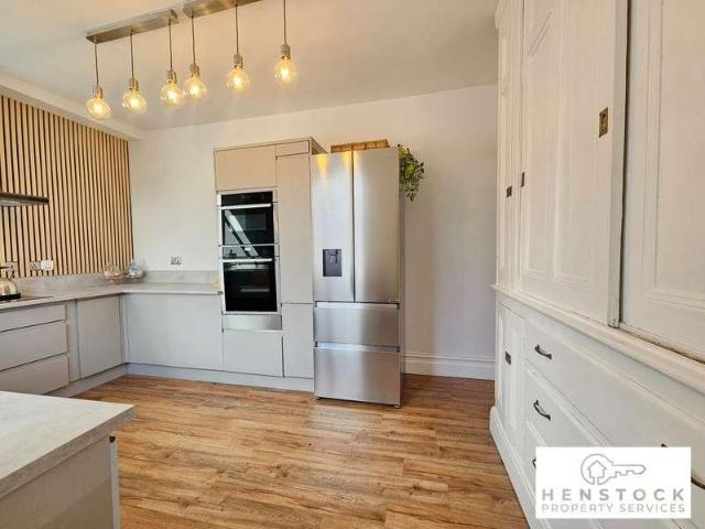 House for sale in Burnedge, Greater Manchester