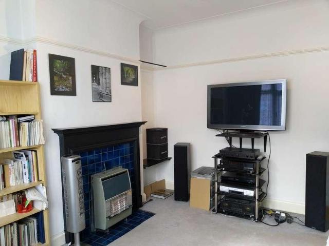 House for sale in Kingsbury, Greater London