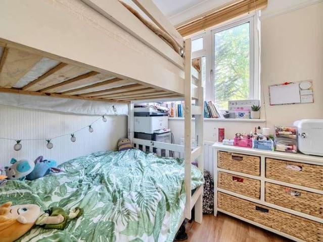 House for sale in Lane, Greater London