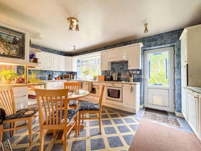 House for sale in Penshaw, Tyne And Wear